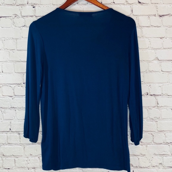 DB Established in 1962 Women’s Navy Blue Top Small - Picture 2 of 6